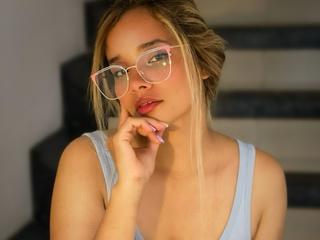 olivia fox69